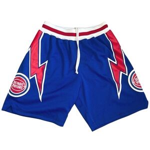 Mitchell & Ness Hardwood Classics Detroit Pistons 1978-79 Basketball Shorts Sz M